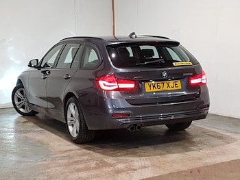 Used BMW 3 Series 2017 for sale - 77815648: Photo