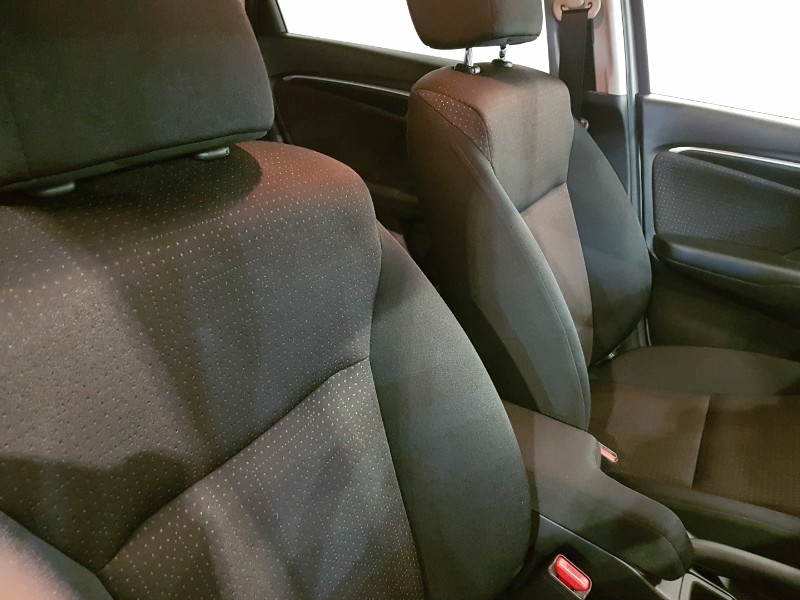 Used Honda Jazz 2016 for sale - 76963852: Photo 17