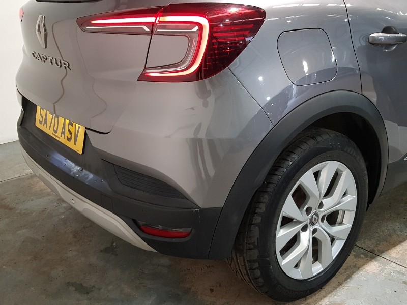Used Renault Captur 2020 for sale - 77466410: Photo 19