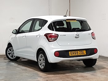 Used Hyundai i10 2019 for sale - 78224899: Photo