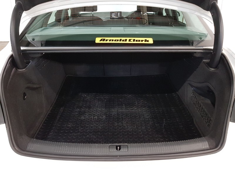 Used Audi A4 2018 for sale - 77234936: Photo 8