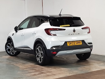 Used Renault Captur 2022 for sale - 75591608: Photo