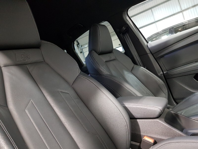 Used Audi Q4 e-tron 2023 for sale - 77366265: Photo 14