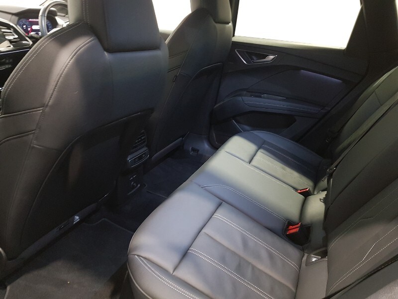 Used Audi Q4 e-tron 2023 for sale - 77366265: Photo 6