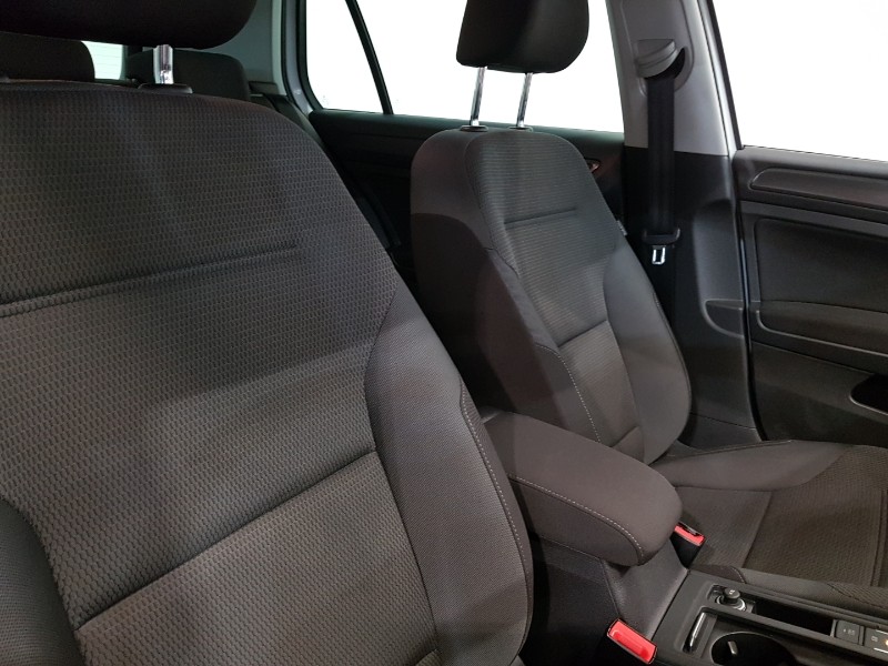 Used Volkswagen Golf 2019 for sale - 77750502: Photo 17