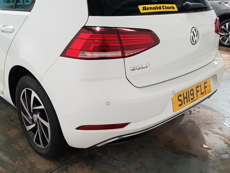 Used Volkswagen Golf 2019 for sale - 77750502: Photo 18