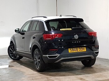 Used Volkswagen T-Roc 2019 for sale - 77596015: Photo