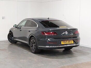 Used Volkswagen Arteon 2019 for sale - 78489810: Photo