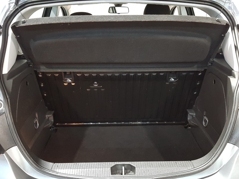 Used Vauxhall Corsa 2017 for sale - 76785561: Photo 8