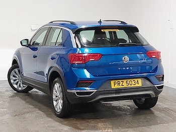 Used Volkswagen T-Roc 2019 for sale - 79420372: Photo