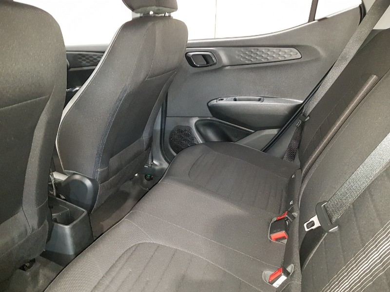 Used Hyundai i10 2023 for sale - 77630211: Photo 6