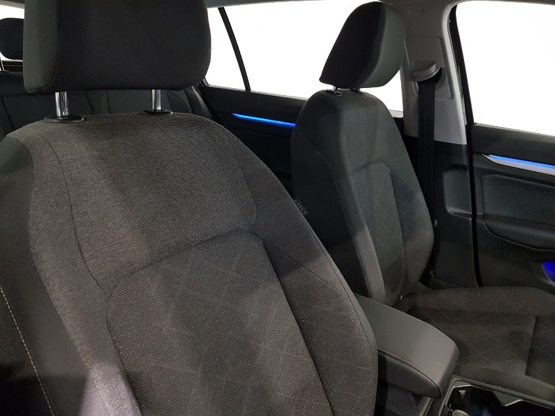 Used Volkswagen Golf 2023 for sale - 75989110: Photo 17
