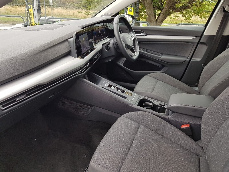 Used Volkswagen Golf 2023 for sale - 75989110: Photo 5