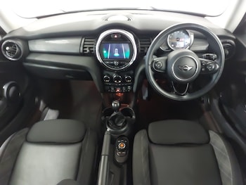 Used MINI Hatch 2018 for sale - 78761931: Photo