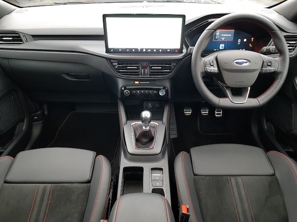 Used Ford Kuga 2025 for sale - 76150369: Photo 2
