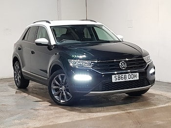 Used Volkswagen T-Roc 2019 for sale - 77448487: Photo