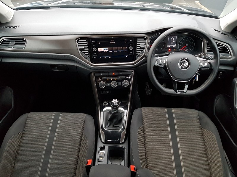 Used Volkswagen T-Roc 2019 for sale - 77448487: Photo 2