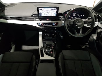 Used Audi A4 2023 for sale - 77580109: Photo