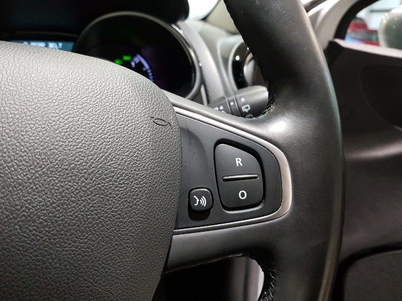 Used Renault Clio 2018 for sale - 77278117: Photo 15