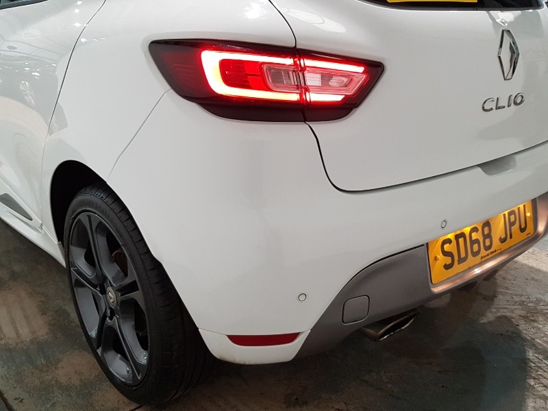 Used Renault Clio 2018 for sale - 77278117: Photo 18