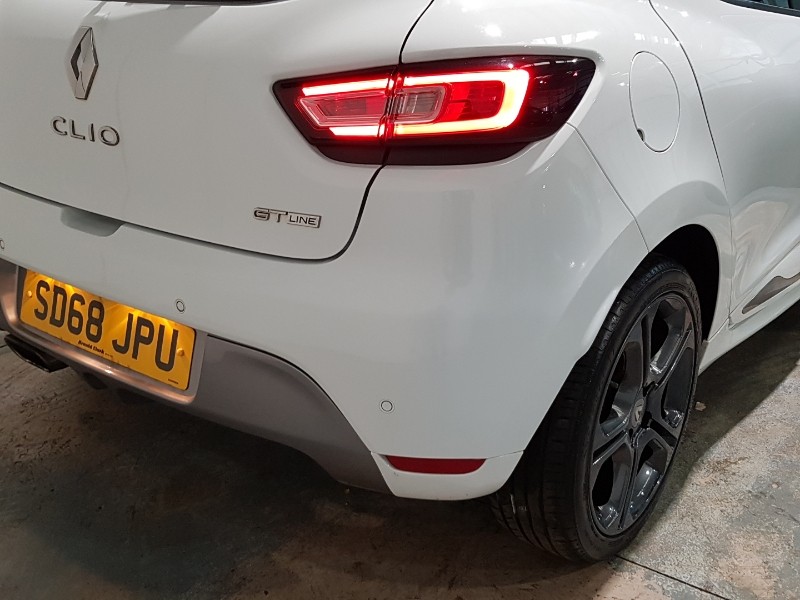 Used Renault Clio 2018 for sale - 77278117: Photo 19