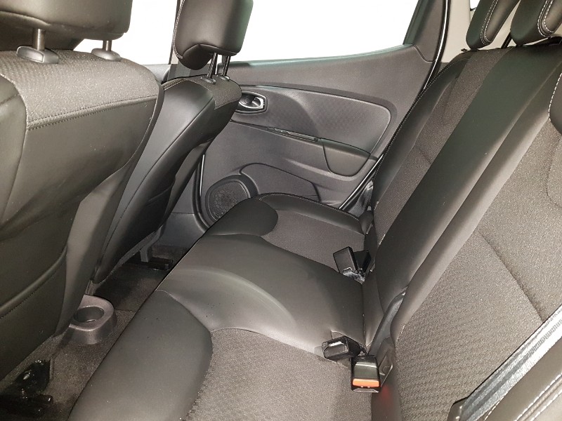 Used Renault Clio 2018 for sale - 77278117: Photo 6