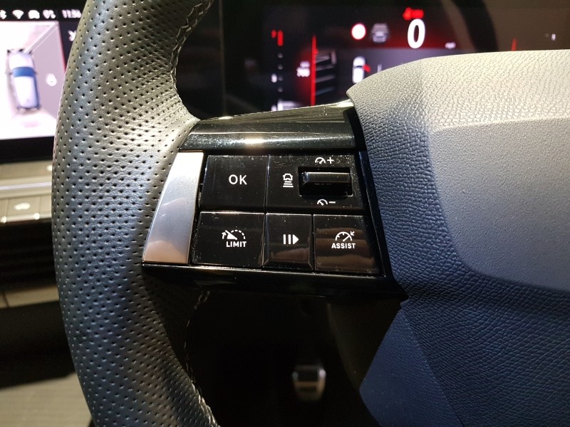 Used Vauxhall Astra 2023 for sale - 76721390: Photo 14