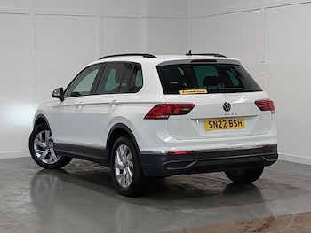 Used Volkswagen Tiguan 2022 for sale - 78269498: Photo