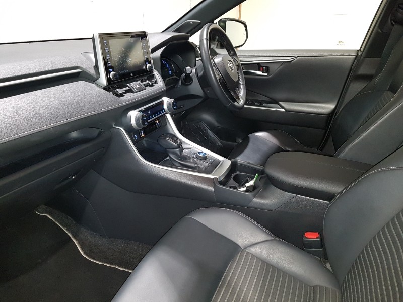 Used Toyota RAV4 2021 for sale - 77750494: Photo 5