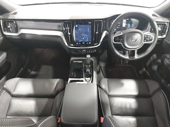Used Volvo V60 2021 for sale - 79447436: Photo