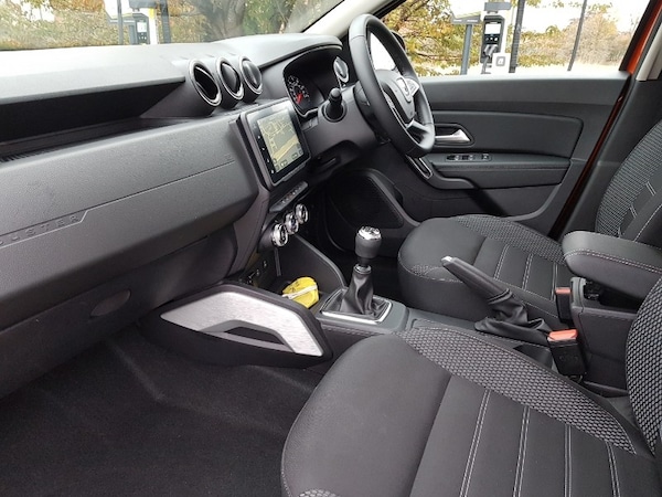 Used Dacia Duster 2022 for sale - 76301760: Photo 5
