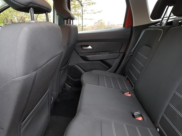 Used Dacia Duster 2022 for sale - 76301760: Photo 6