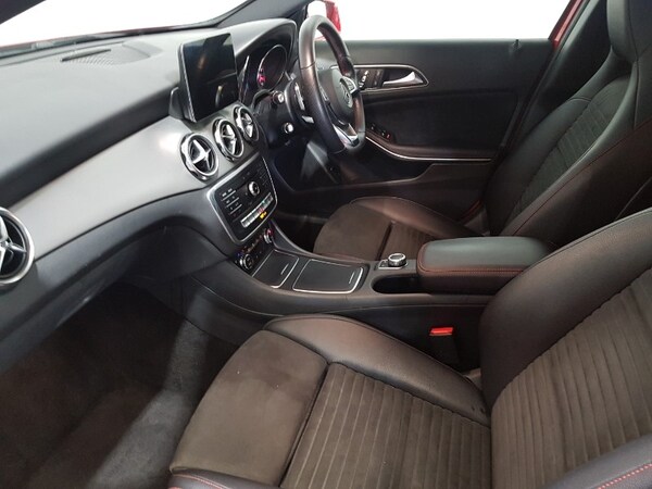 Used Mercedes-Benz GLA 2020 for sale - 76272028: Photo 5