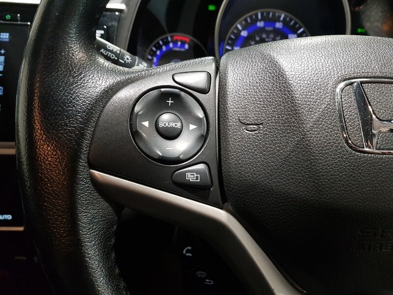 Used Honda Jazz 2017 for sale - 77933299: Photo 14