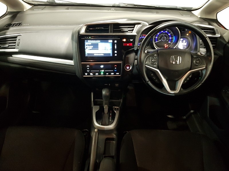 Used Honda Jazz 2017 for sale - 77933299: Photo 2