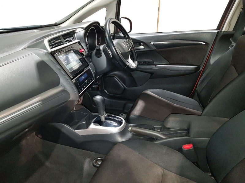 Used Honda Jazz 2017 for sale - 77933299: Photo 5