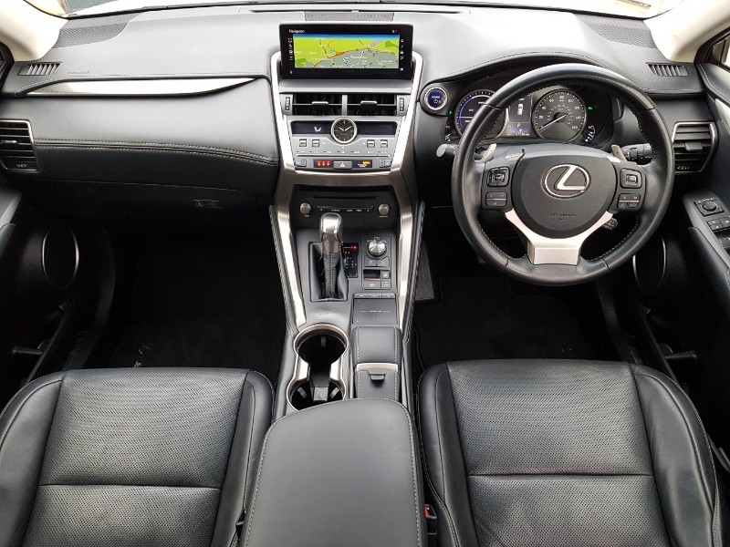 Used Lexus NX 2017 for sale - 76418866: Photo 2