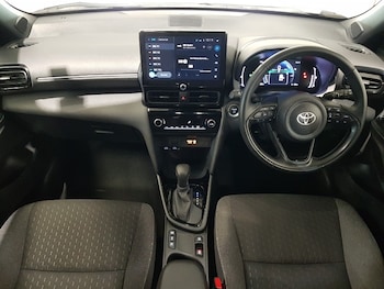 Used Toyota Yaris Cross 2024 for sale - 75424189: Photo