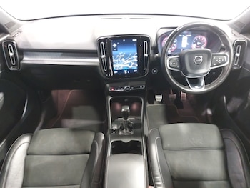 Used Volvo XC40 2019 for sale - 79406609: Photo