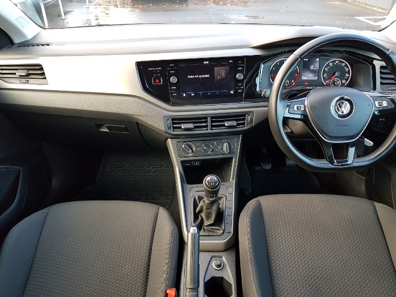 Used Volkswagen Polo 2018 for sale - 76741690: Photo 2