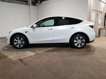 Used Tesla Model Y 2022 for sale - 77573303: Photo