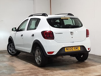 Used Dacia Sandero Stepway 2020 for sale - 77678244: Photo