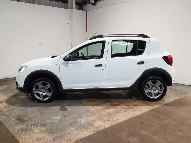 Used Dacia Sandero Stepway 2020 for sale - 77678244: Photo 4