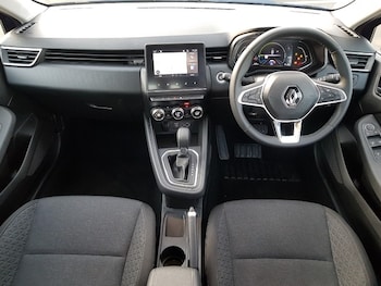 Used Renault Clio 2022 for sale - 76924968: Photo