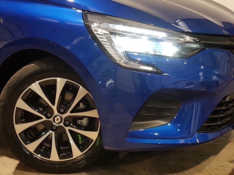 Used Renault Clio 2022 for sale - 76924968: Photo 9