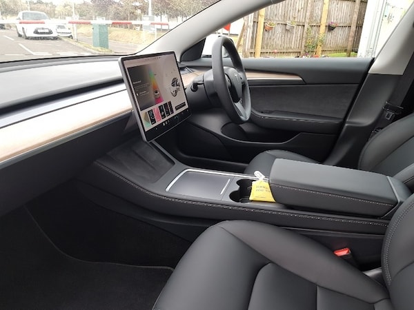 Used Tesla Model 3 2021 for sale - 76301758: Photo 5