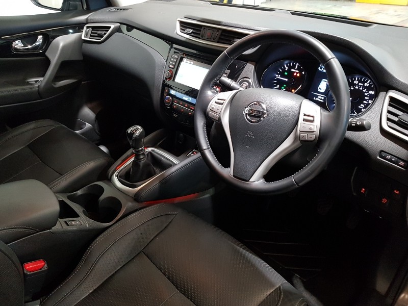 Used Nissan Qashqai 2017 for sale - 76687631: Photo 16