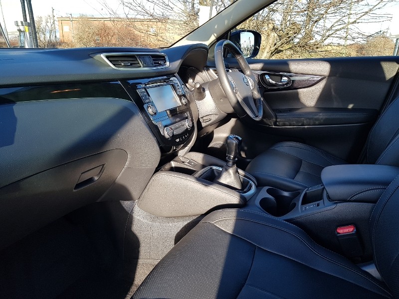 Used Nissan Qashqai 2017 for sale - 76687631: Photo 5