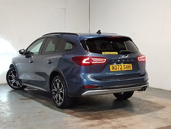 Used Ford Focus 2022 for sale - 76427662: Photo