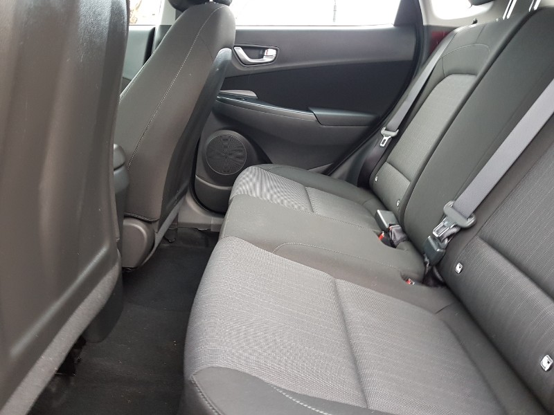 Used Hyundai KONA 2022 for sale - 76763867: Photo 6